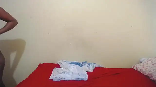 Snapshot of Blackberry96_ chatting on February 6, 9:34 am Blackberry96 online show from February 6, 9:34 am