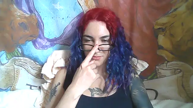 peetitefairy online show from December 21, 1:51 pm