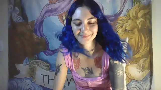 peetitefairy online show from February 20, 5:15 am