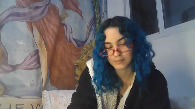 Snapshot of peetitefairy chatting on June 20, 6:38 am peetitefairy online show from June 20, 6:38 am
