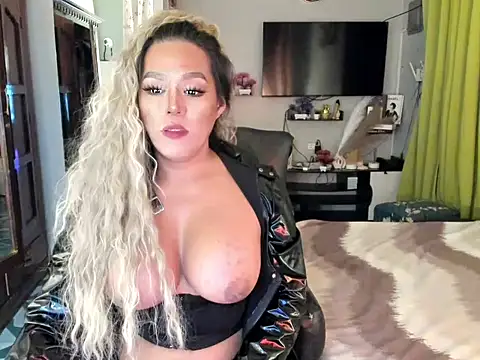 Queen Angela6 online show from October 16, 8:26 am