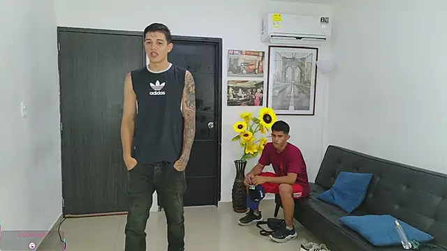 Playhardsex  online show from April 21, 11:18 pm