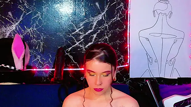 Snapshot of CristalRose chatting on May 21, 6:59 pm CristalRose online show from May 21, 6:59 pm