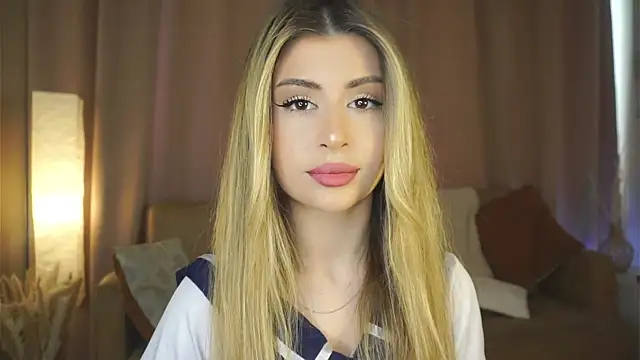 GeorginaHarn online show from June 4, 9:04 am