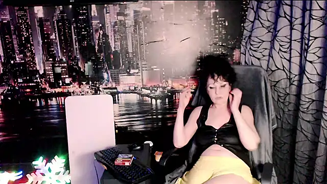 AMOURSWEET2025 online show from April 18, 7:58 pm