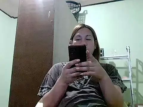 Snapshot of YourSweetKaori chatting on September 10, 1:33 pm YourSweetKaori online show from September 10, 1:33 pm