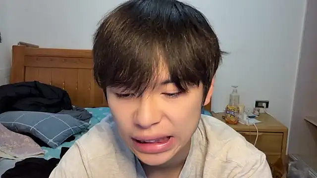 w5206t online show from October 30, 1:40 am