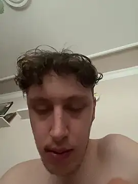 efeees35 online show from February 18, 2:35 pm