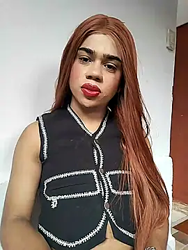 Snapshot of milabiggcoock chatting on November 15, 2:35 pm milabiggcoock online show from November 15, 2:35 pm