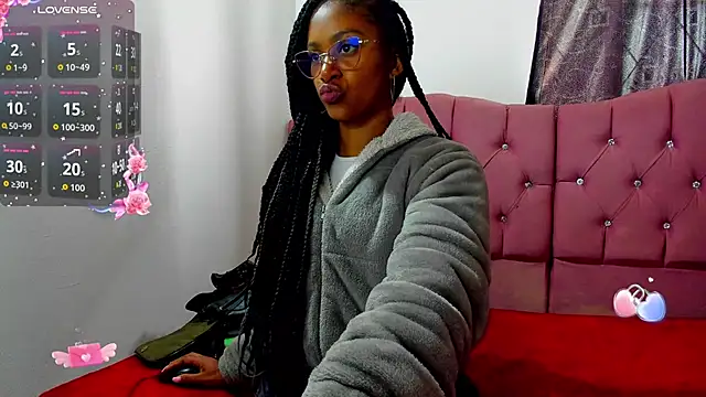 Pamela Courson online show from December 2, 12:54 pm