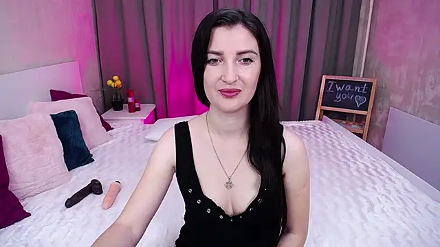 EvelinCuper online show from October 13, 5:07 am