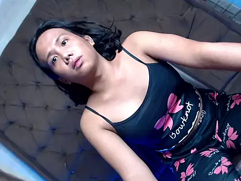 Snapshot of Cockyliciousx chatting on October 15, 10:32 pm Cockyliciousx online show from October 15, 10:32 pm