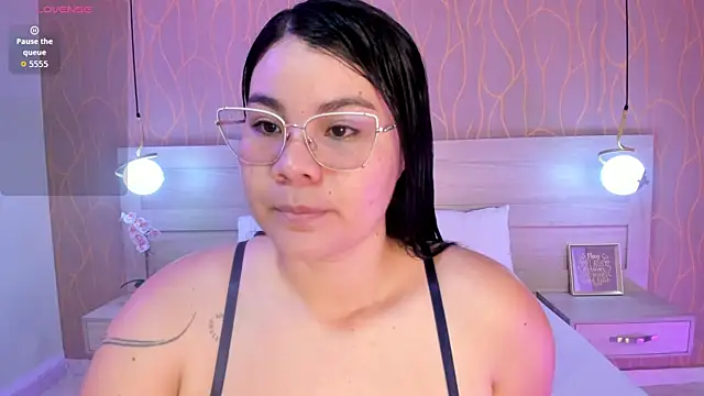 Snapshot of bumyrose chatting on June 19, 12:09 pm bumyrose online show from June 19, 12:09 pm