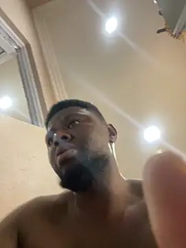 Snapshot of Dynamite_cums_in_size_2 chatting on November 30, 10:08 am Dynamite cums in size 2 online show from November 30, 10:08 am