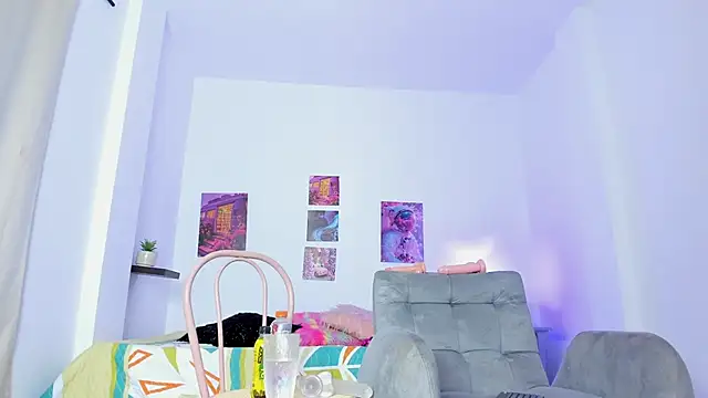 gisele gigi online show from October 4, 3:04 am