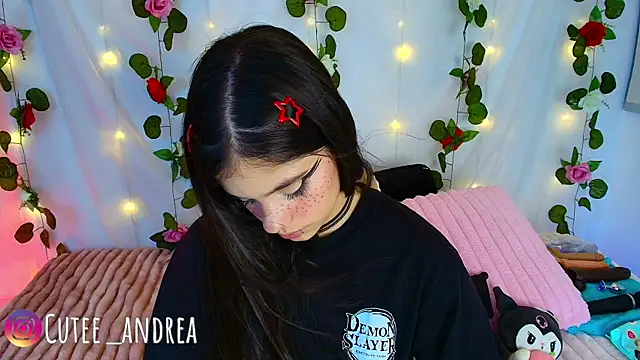 cutee andrea online show from November 1, 2:57 am