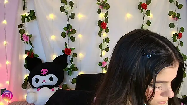 cutee andrea online show from November 28, 3:09 am