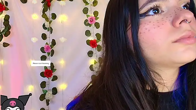 Snapshot of cutee_andrea chatting on February 27, 3:28 am cutee andrea online show from February 27, 3:28 am