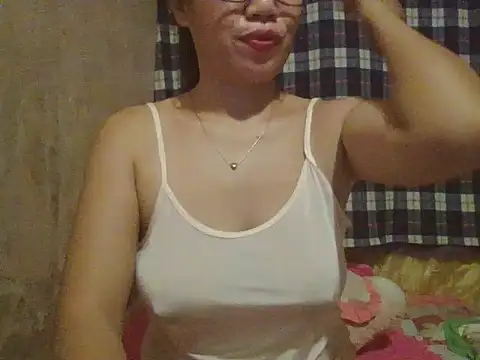 sexymorenal18 online show from April 15, 1:12 am