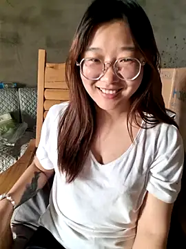 sisi-maiden online show from March 12, 7:58 am