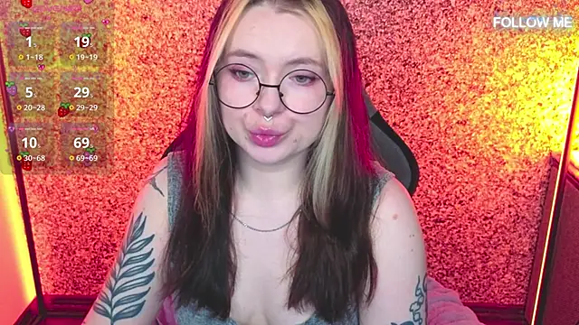 SadPotato  online show from September 27, 7:08 pm