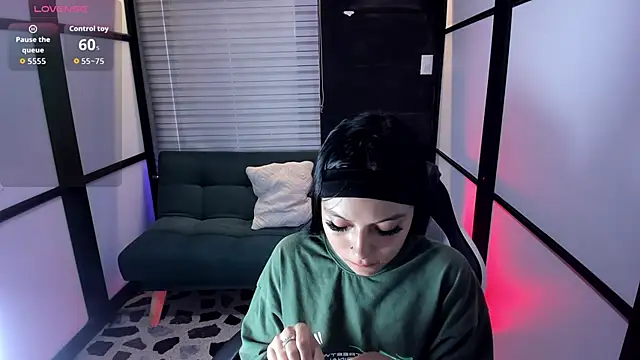 IvonnePrince  online show from September 25, 1:04 pm