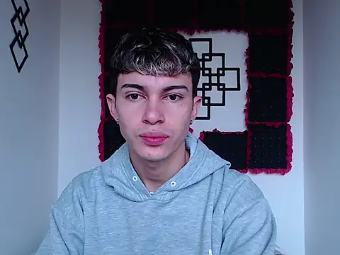 john vichenso online show from February 12, 12:33 pm