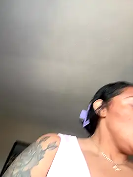 Snapshot of Sexilexiprincess chatting on October 2, 3:52 pm Sexilexiprincess online show from October 2, 3:52 pm