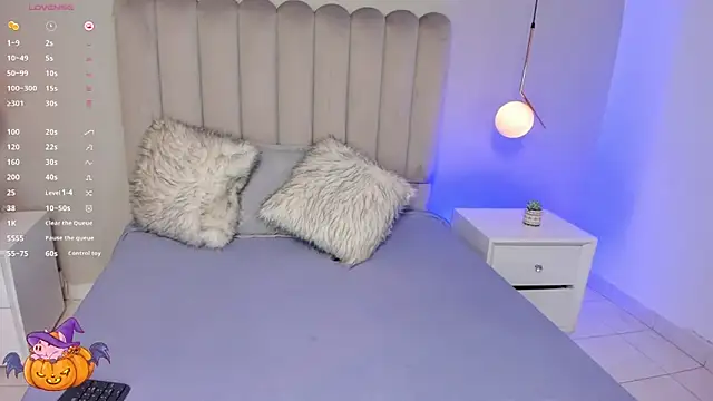 Dani rosse  online show from October 7, 12:46 pm