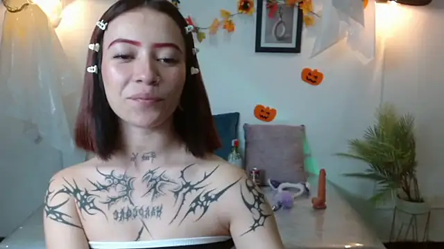 Evanss lx online show from October 31, 6:53 pm