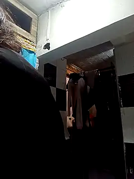 Snapshot of Lady_16 chatting on October 14, 5:36 pm Lady 16 online show from October 14, 5:36 pm