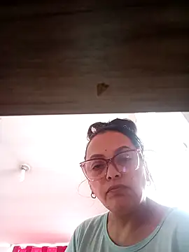 Snapshot of Lady_16 chatting on November 13, 3:55 pm Lady 16 online show from November 13, 3:55 pm