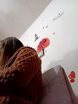 Snapshot of Lady_16 chatting on November 28, 10:45 pm Lady 16 online show from November 28, 10:45 pm