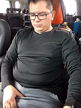 lucho8690 online show from September 25, 9:18 pm