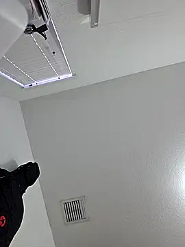 lucho8690 online show from October 1, 12:00 pm