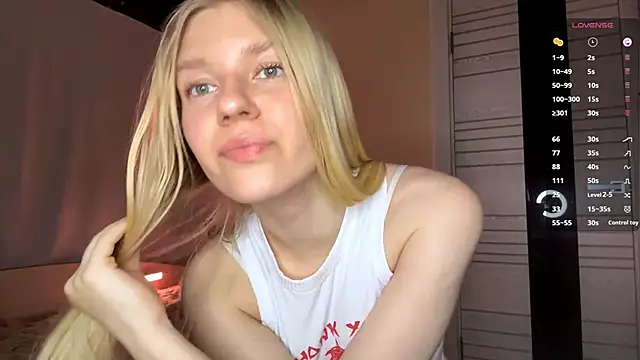 MaryjaneSpider online show from October 10, 2:38 pm