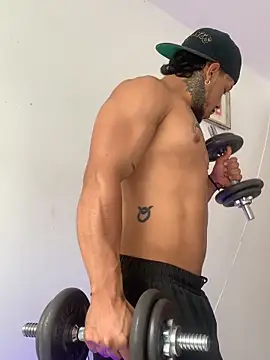 Snapshot of DeimonOficial chatting on October 21, 4:30 pm DeimonOficial online show from October 21, 4:30 pm