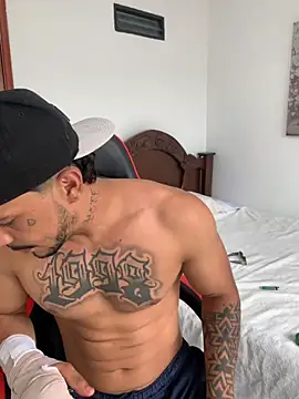 Snapshot of DeimonOficial chatting on November 20, 7:02 pm DeimonOficial online show from November 20, 7:02 pm