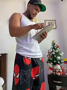 DeimonOficial online show from December 14, 4:34 pm