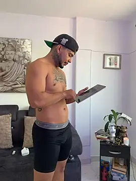 DeimonOficial online show from January 17, 3:28 pm