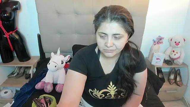 TifanyAmazinng online show from November 25, 12:49 pm