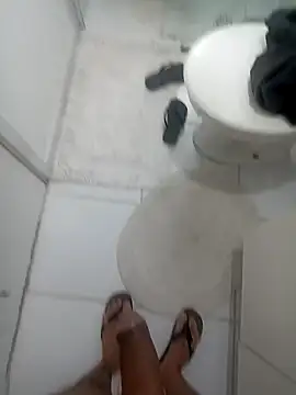 Snapshot of comobucetinhas chatting on October 9, 6:50 pm comobucetinhas online show from October 9, 6:50 pm