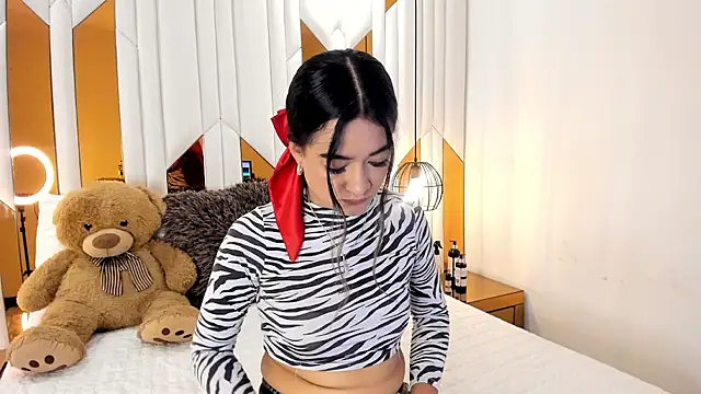 ValeriaPrado online show from October 27, 11:31 pm