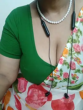 Snapshot of tami_lavanya chatting on May 31, 8:54 am tami lavanya online show from May 31, 8:54 am