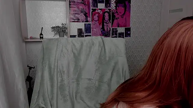 MaggiexLove online show from October 3, 7:05 am