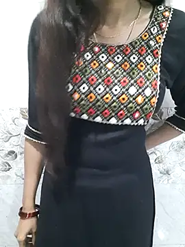 Aarti-kumri online show from February 11, 6:46 pm