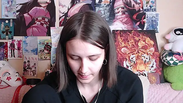 AliceChio online show from November 12, 5:57 pm