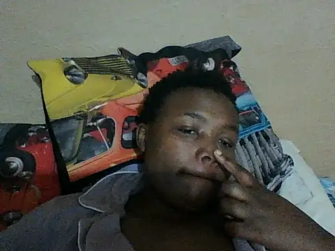 Snapshot of chocolateboobs92 chatting on September 26, 1:31 am chocolateboobs92 online show from September 26, 1:31 am