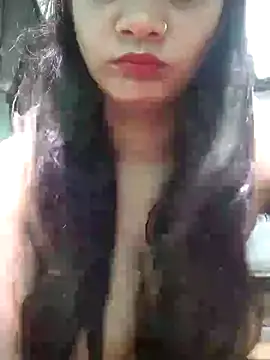 Snapshot of BerryOnFire chatting on October 16, 7:53 am BerryOnFire online show from October 16, 7:53 am