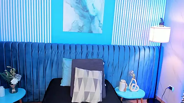 ariannaliss online show from January 13, 4:45 pm